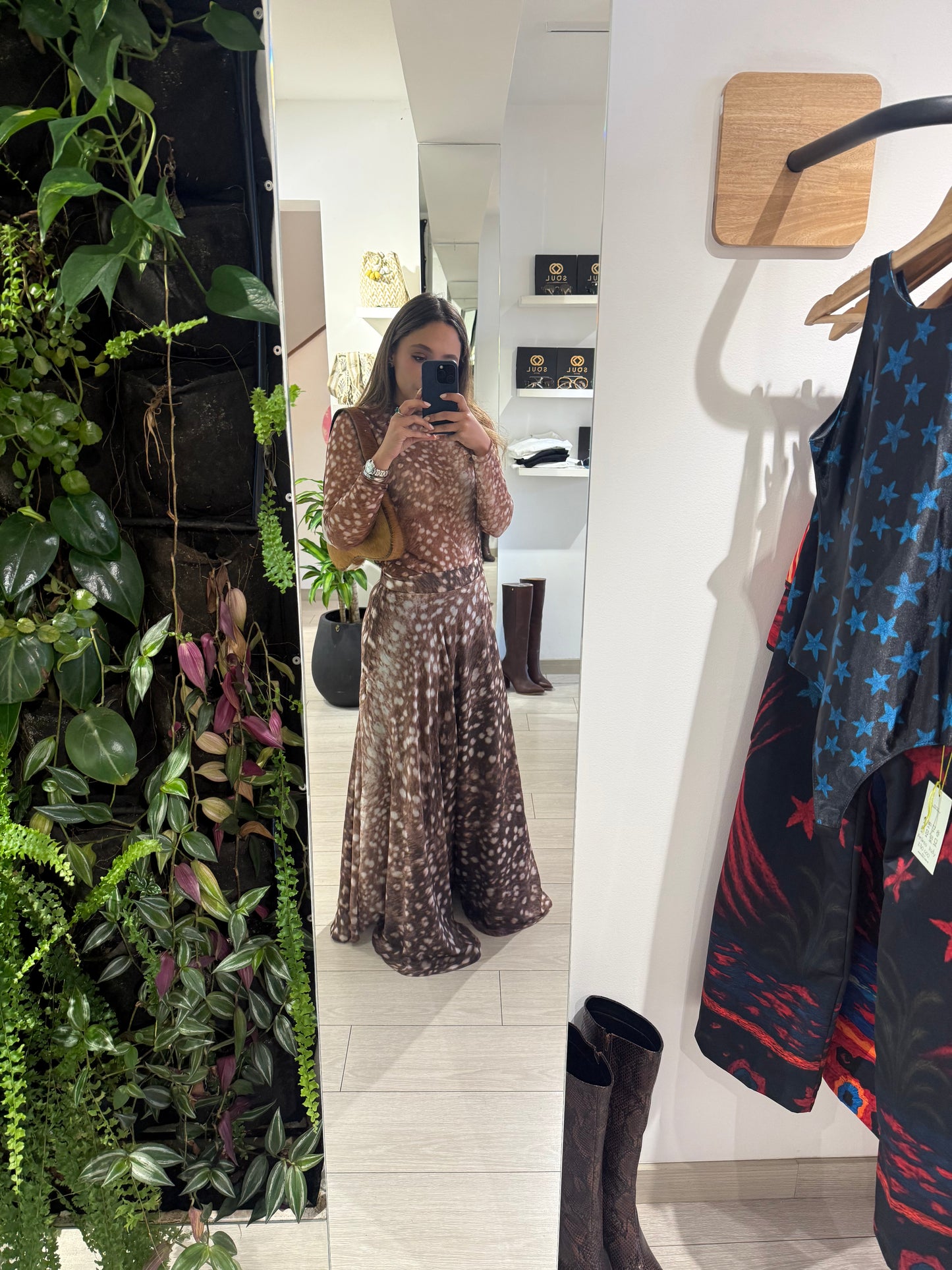 Mycelium Brown Falda