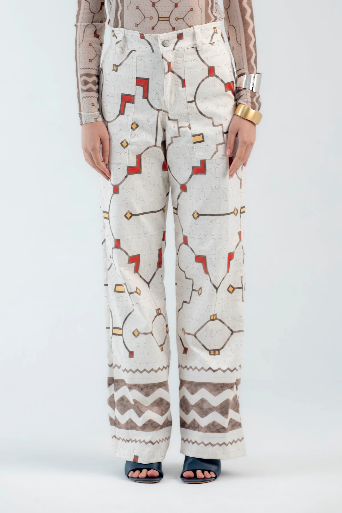 Myrtha Pant