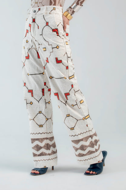 Myrtha Pant