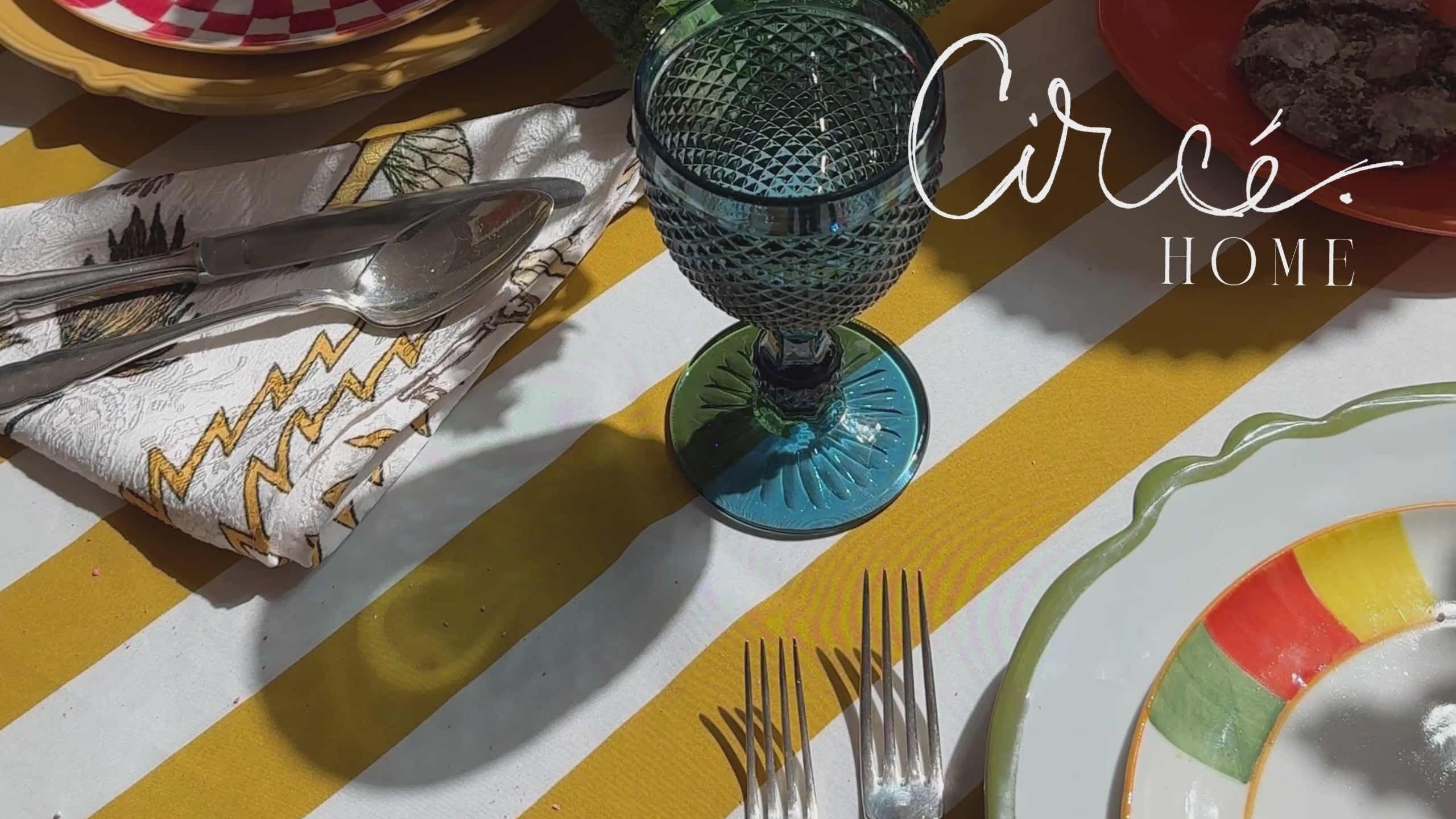 Cargar video: 